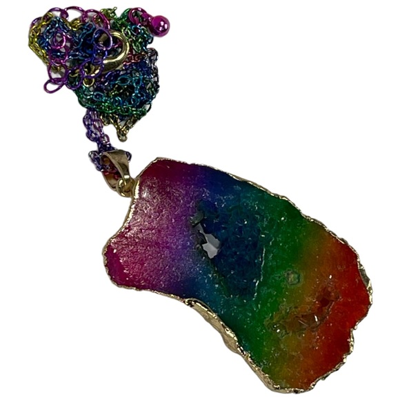 Rainbow Agate Pendant wrapped in gold on rainbow metal chain NEW - Picture 5 of 11